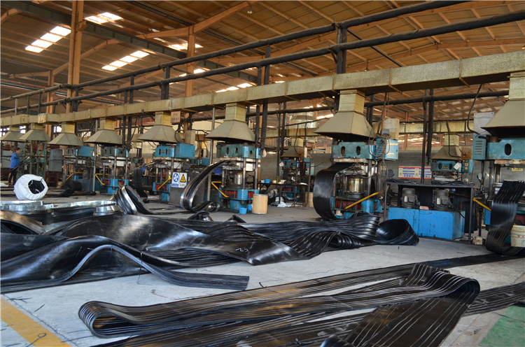 橡膠止水帶 (23).jpg 橡膠止水帶 (23).jpg