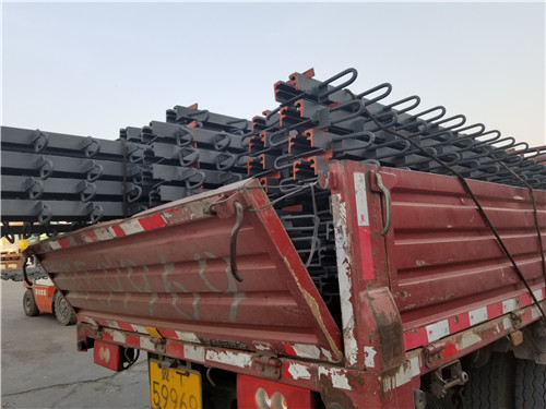 模數式橋梁伸縮縫