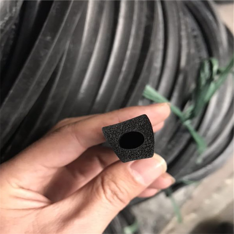 ST復(fù)合止水�?.jpg ST復(fù)合止水�?.jpg