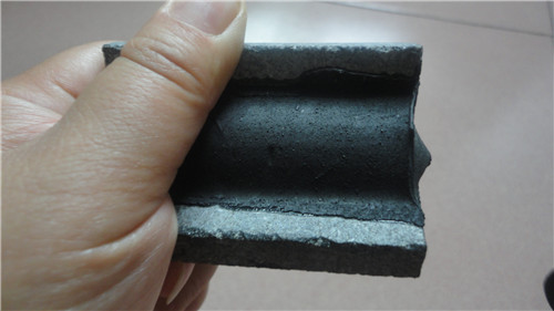 聚氨酯嵌縫膠.jpg 聚氨酯嵌縫膠.jpg